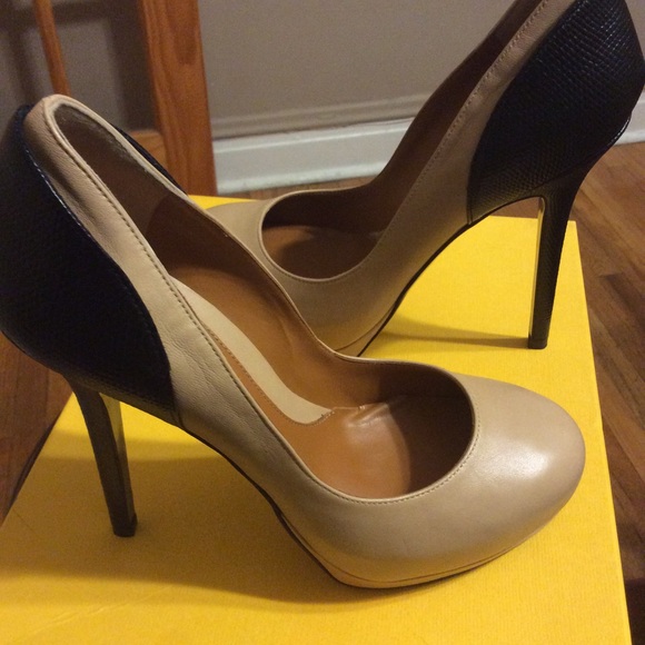 Fendi Pumps - Picture 2 of 6